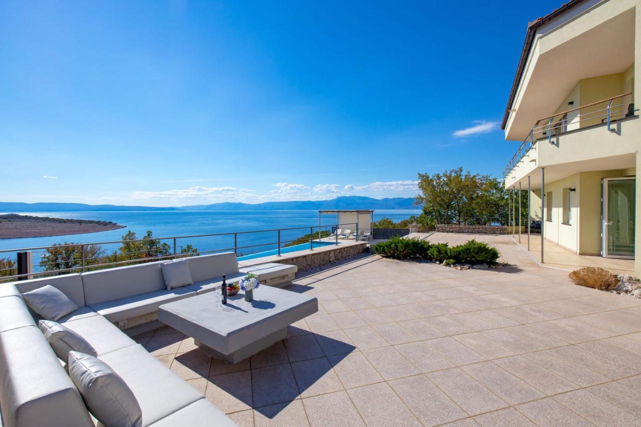 Luxury Villa Ostro With Pool & Krk Bridge View Kraljevica Kültér fotó