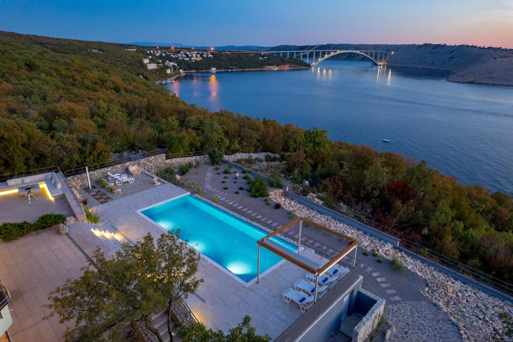 Luxury Villa Ostro With Pool & Krk Bridge View Kraljevica Kültér fotó